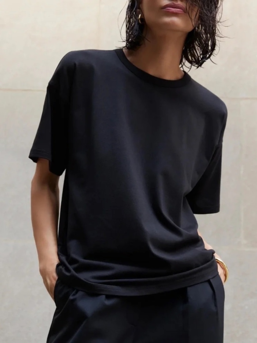 Soldout.nyc Oversized Black Cotton Crewneck Tee - Size XS
